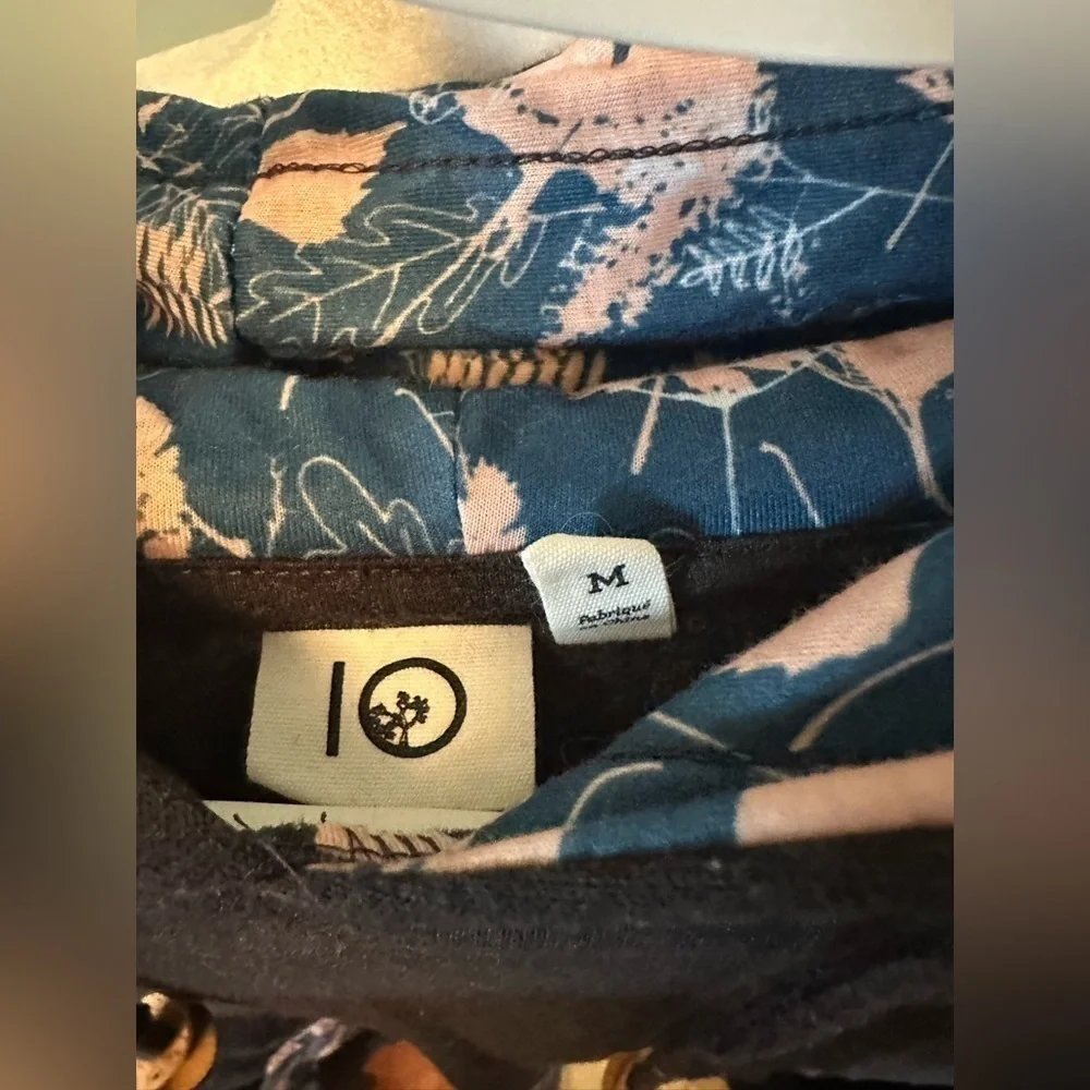 TenTree Hoodie - Picture 4 of 5